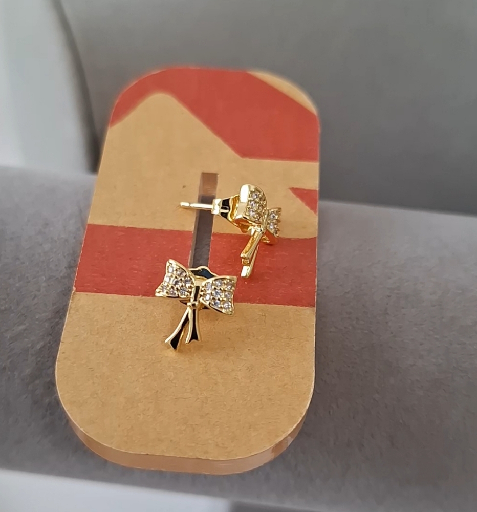 Diamonds bow stud earrings 8mm